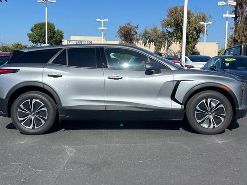 Used 2026 Chevrolet Blazer EV LT FWD image 4