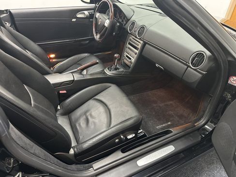 Used 2006 Porsche Boxster RWD image 20