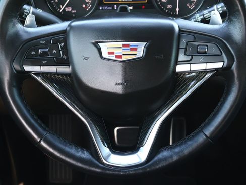 Certified 2023 Cadillac XT6 Sport w/ Technology Package image 14