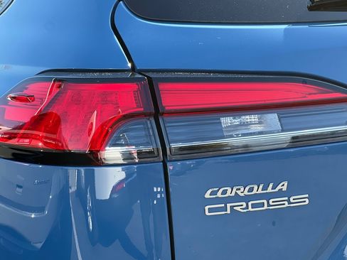 New 2026 Toyota Corolla Cross XLE image 32