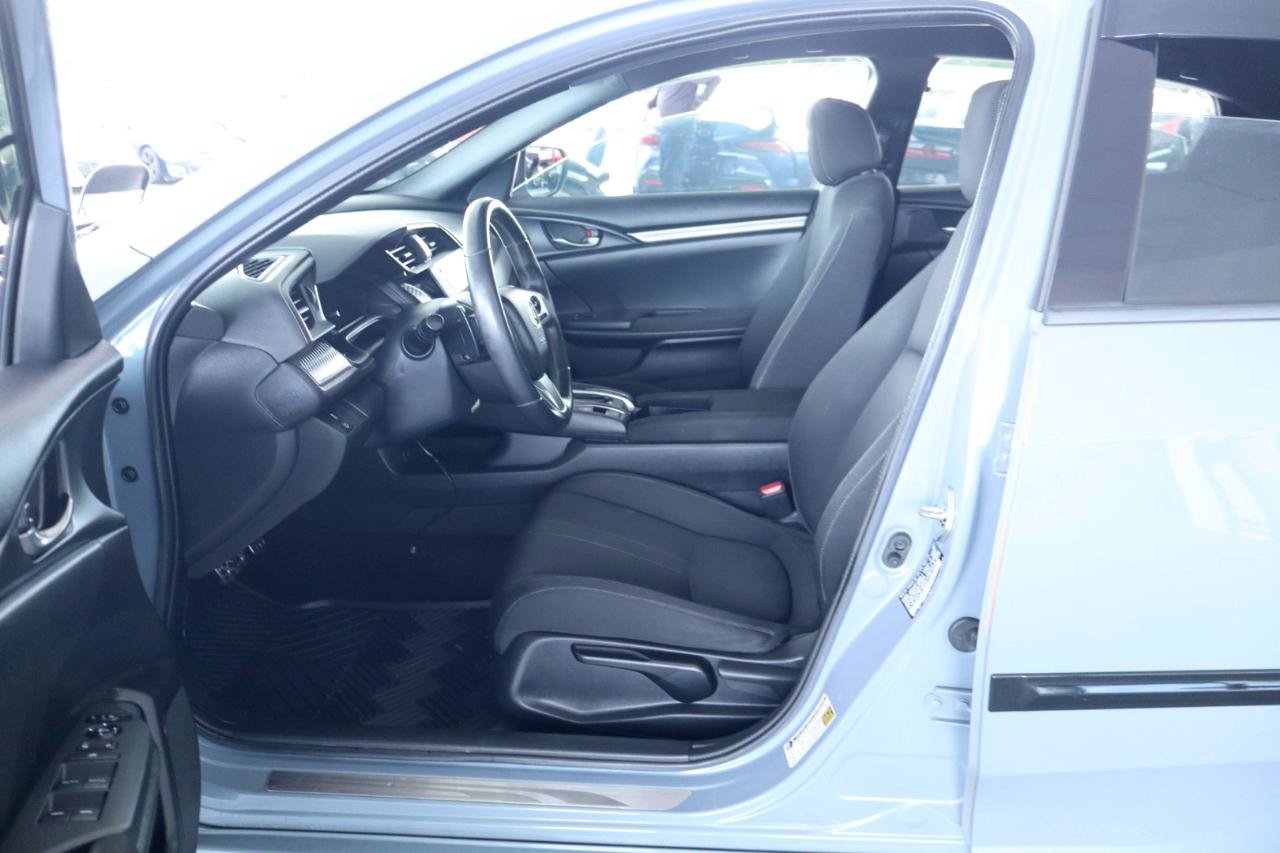 Used 2018 Honda Civic Sport image 16