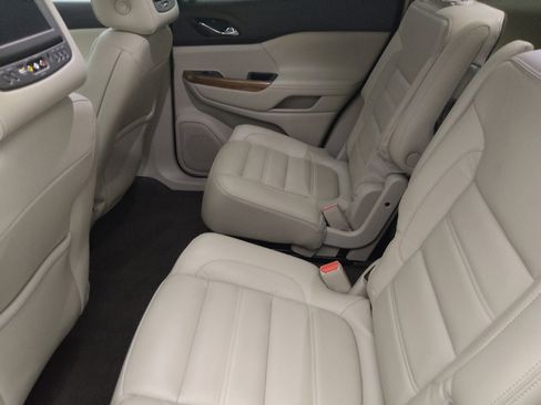 Used 2017 GMC Acadia Denali w/ Technology Package image 18