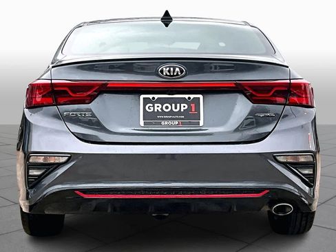 Used 2021 Kia Forte GT-Line w/ GT-Line Premium Package image 5