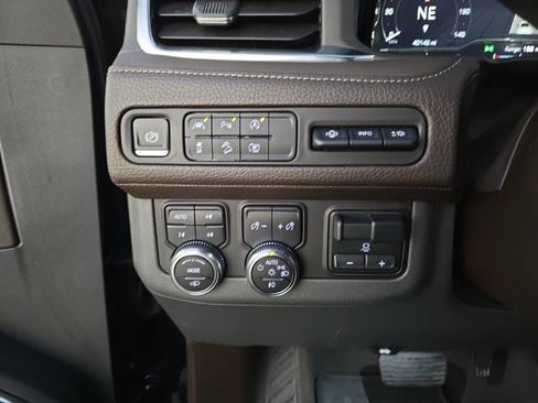 Used 2023 GMC Yukon XL Denali w/ Max Trailering Package image 24