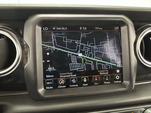 Used 2023 Jeep Wrangler Unlimited Rubicon 392 image 20