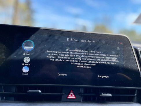 Certified 2025 Kia Sportage X-Line AWD/4WD image 15