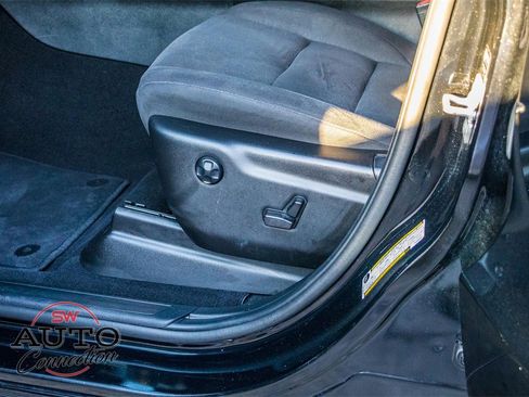 Used 2023 Dodge Durango GT image 17