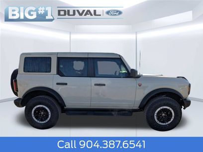 New 2026 Ford Bronco Badlands w/ Sasquatch Package