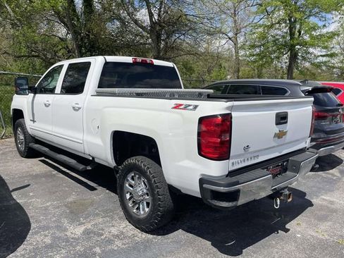 Used 2017 Chevrolet Silverado 2500 LT w/ LT Fleet Convenience Package image 4