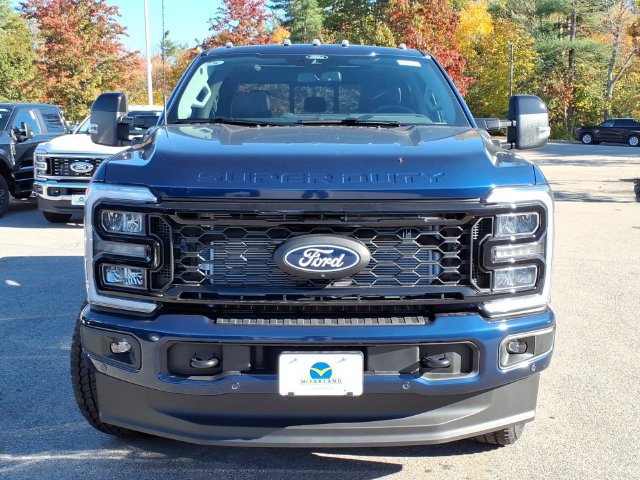 New 2027 Ford F350 Lariat w/ Black Appearance Package AWD/4WD image 2