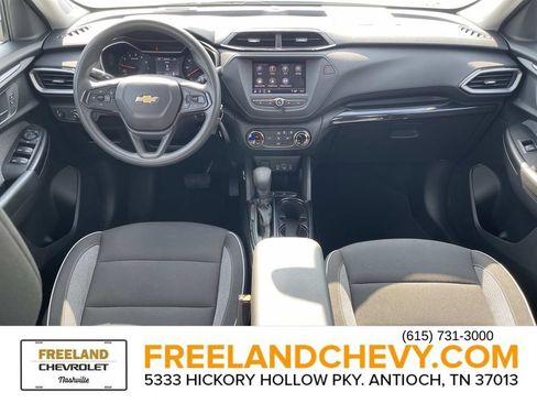 Used 2023 Chevrolet TrailBlazer LS FWD image 17