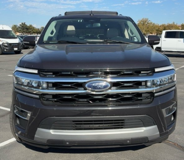 Used 2024 Ford Expedition Max Limited RWD image 6