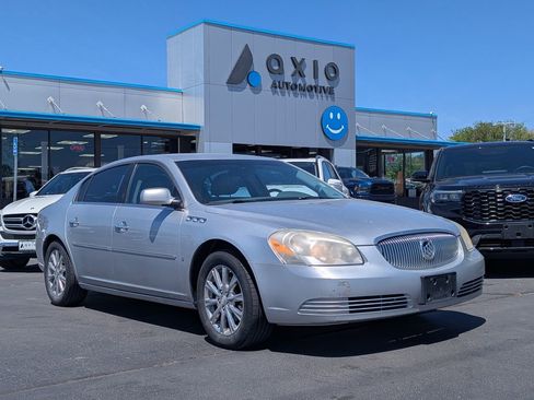 Used 2009 Buick Lucerne CXL FWD image 1