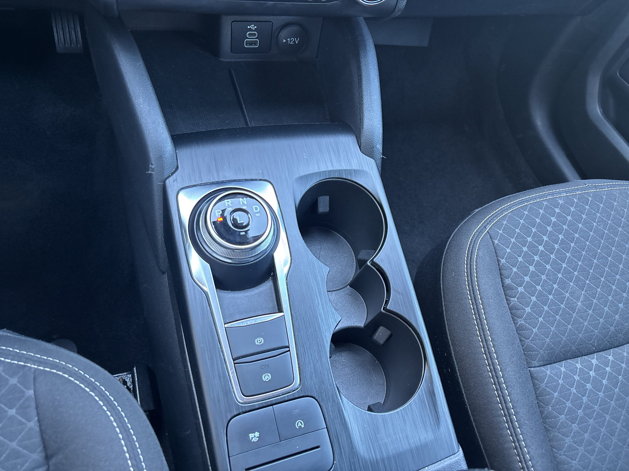 Used 2024 Ford Escape Active AWD/4WD image 15