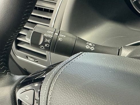 Used 2024 Nissan Armada Platinum w/ Captain's Chairs Package image 37