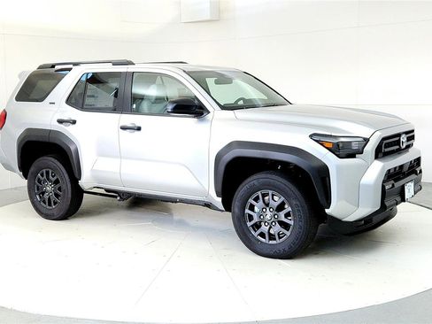 New 2026 Toyota 4Runner SR5 AWD/4WD image 7