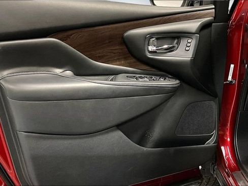 Used 2020 Nissan Murano Platinum FWD image 20