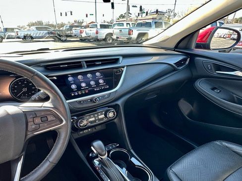 Used 2021 Buick Encore GX Essence w/ Advanced Technology Package image 24