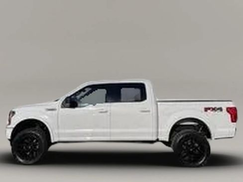 Used 2019 Ford F150 XLT w/ Equipment Group 302A Luxury AWD/4WD image 10