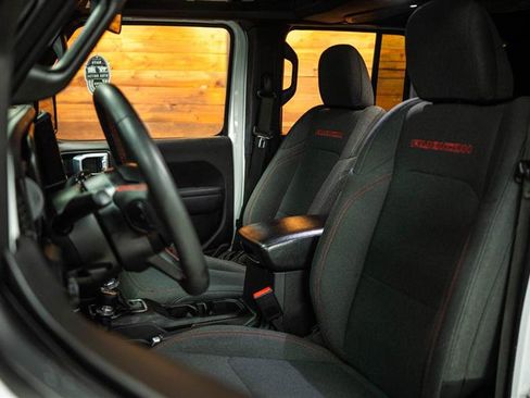 Used 2024 Jeep Wrangler Unlimited Rubicon AWD/4WD image 9