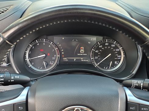 Used 2020 Toyota Highlander Platinum AWD/4WD image 16