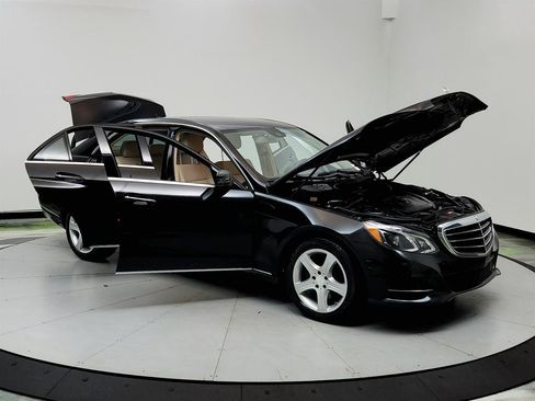 Used 2014 Mercedes-Benz E 350 Sedan image 10