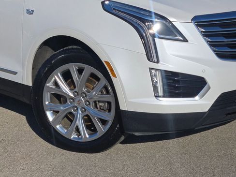 Used 2018 Cadillac XT5 Luxury w/ Driver Awareness Package image 3