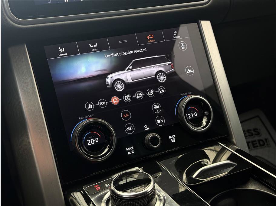 Used 2018 Land Rover Range Rover HSE AWD/4WD image 16