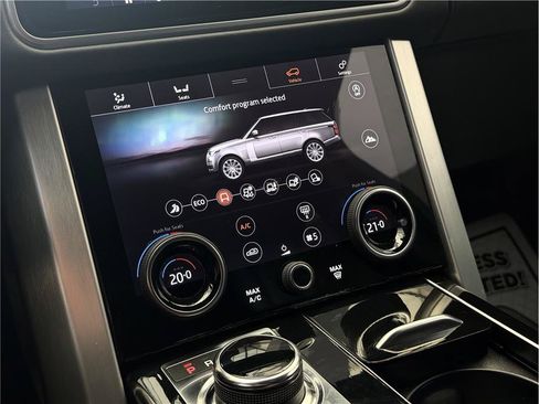 Used 2018 Land Rover Range Rover HSE AWD/4WD image 16
