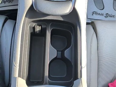 Used 2019 Acura RDX FWD w/ Advance Package image 33