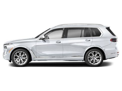 Used 2024 BMW X7 xDrive40i w/ Premium Package AWD/4WD image 3
