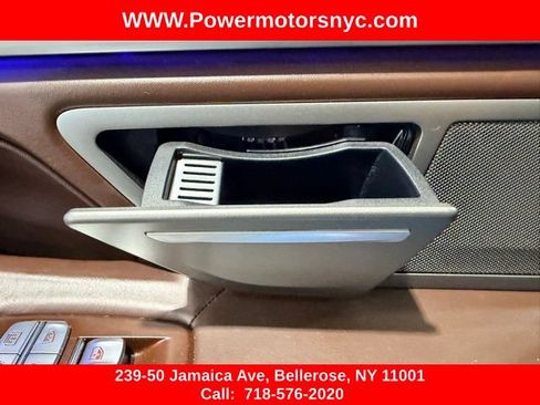 Used 2021 BMW 750i xDrive w/ Executive Package AWD/4WD image 49