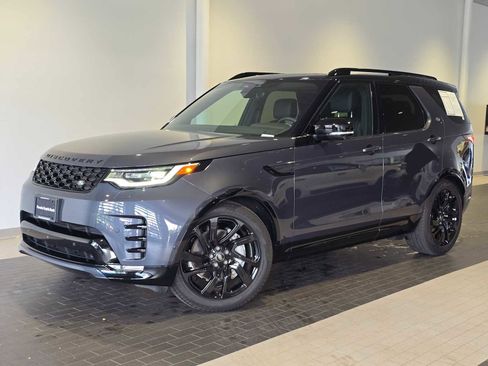 Used 2025 Land Rover Discovery Dynamic SE AWD/4WD image 1
