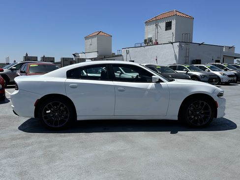 Used 2023 Dodge Charger SXT RWD image 9
