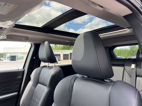 New 2026 Mitsubishi Outlander SEL AWD/4WD image 24