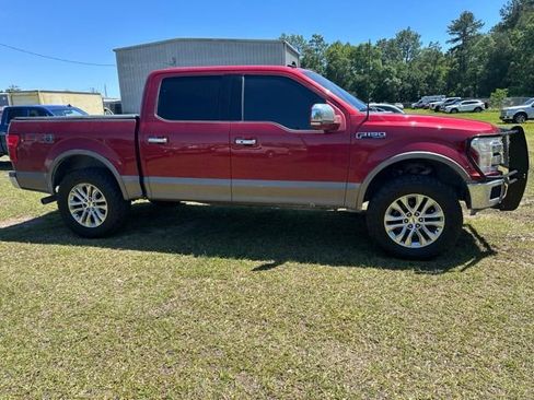 Used 2019 Ford F150 Lariat w/ Equipment Group 502A Luxury AWD/4WD image 4