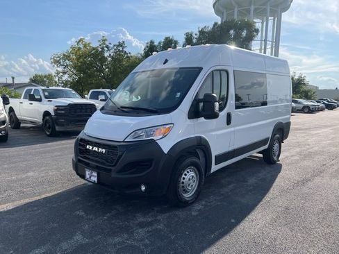 Used 2025 RAM ProMaster 1500 w/ Crew Van Package image 1