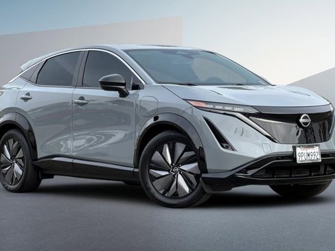 Certified 2024 Nissan Ariya FWD image 2