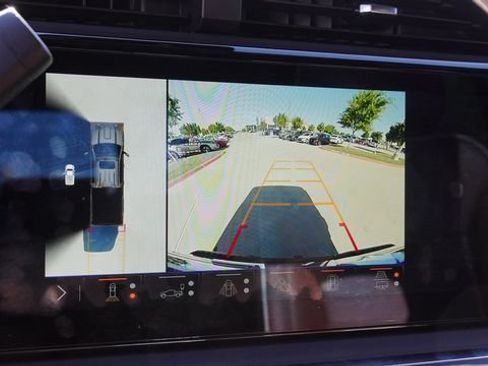 Used 2025 GMC Sierra 2500 Denali Ultimate AWD/4WD image 24