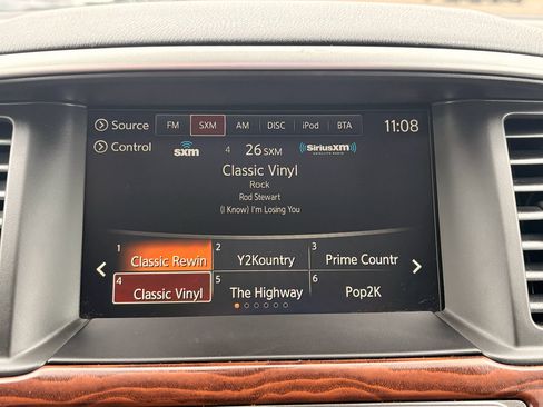 Used 2020 Nissan Pathfinder Platinum AWD/4WD image 34