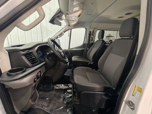 Used 2024 Ford Transit 350 XLT image 24