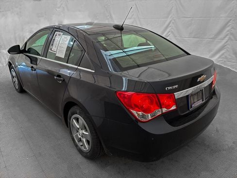 Used 2016 Chevrolet Cruze LT w/ Sun And Sound Package image 4