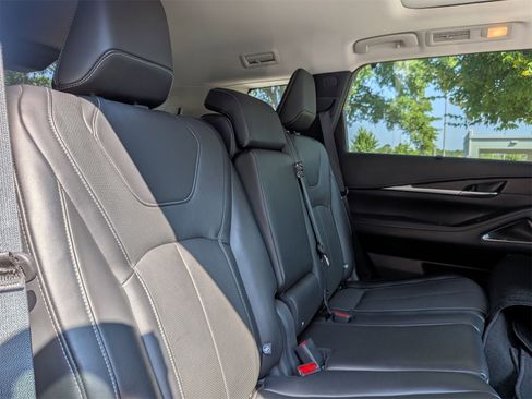 Used 2023 INFINITI QX60 Sensory w/ Vision Package image 35