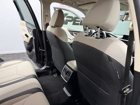 Used 2020 Subaru Forester Premium AWD/4WD image 42
