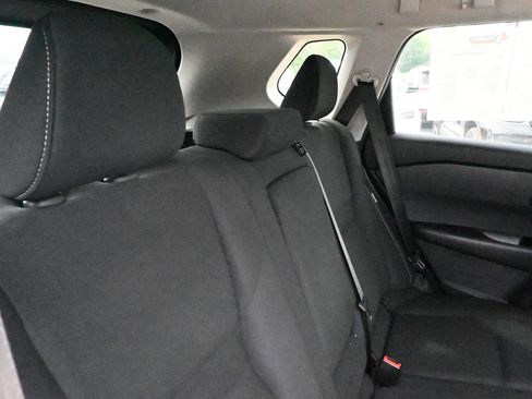 Used 2024 Nissan Rogue S AWD/4WD image 28