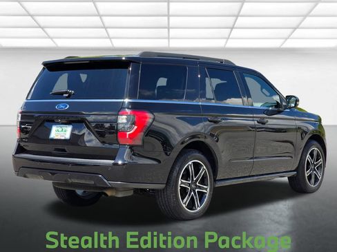 Used 2019 Ford Expedition Limited w/ Equipment Group 303A AWD/4WD image 21