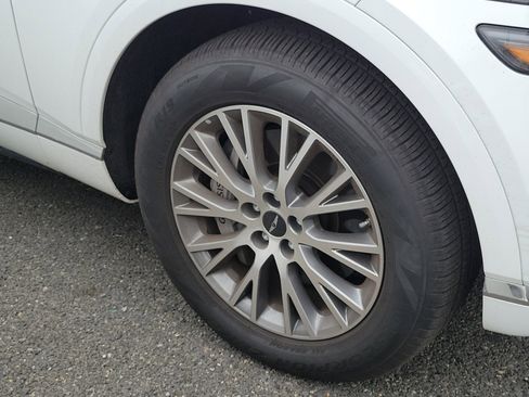 Used 2026 Genesis GV80 2.5T image 4