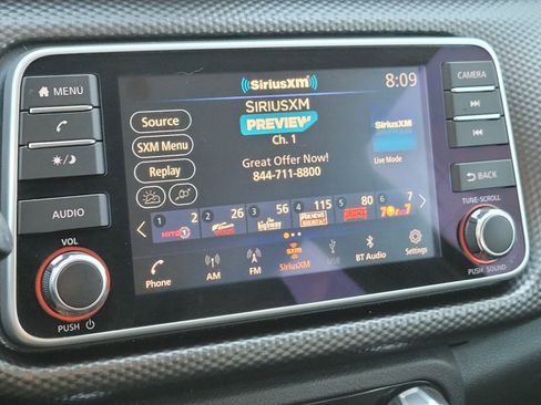 Certified 2020 Nissan Kicks SV image 24