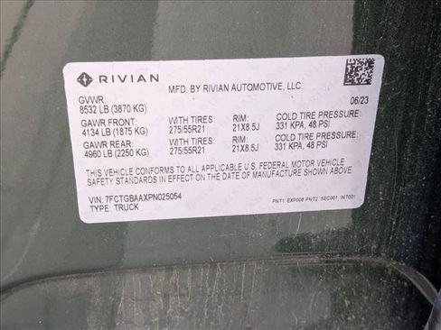 Used 2023 Rivian R1T Adventure image 14