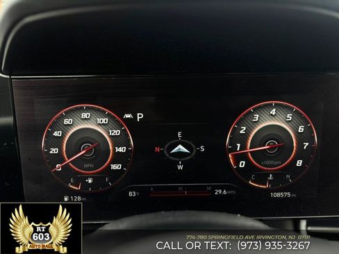 Used 2021 Hyundai Elantra Limited FWD image 23